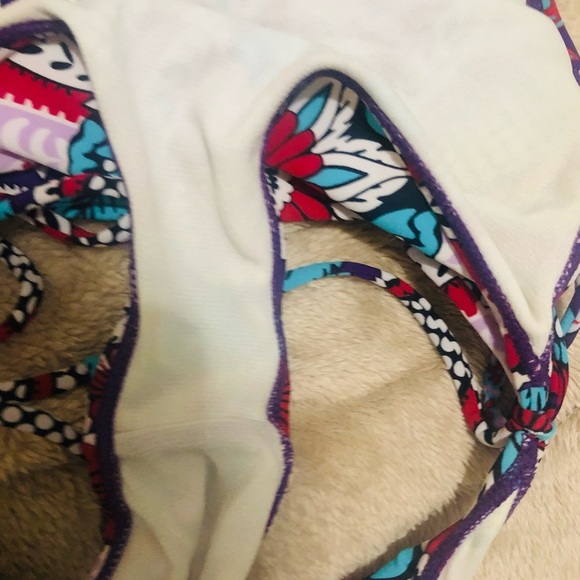 Beautiful One Piece swim suit - NEW | Size :  S - Picture 2 of 2